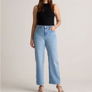 Quince Comfort Stretch High Rise Relaxed Straight Light Wash 28" Jeans Size 27